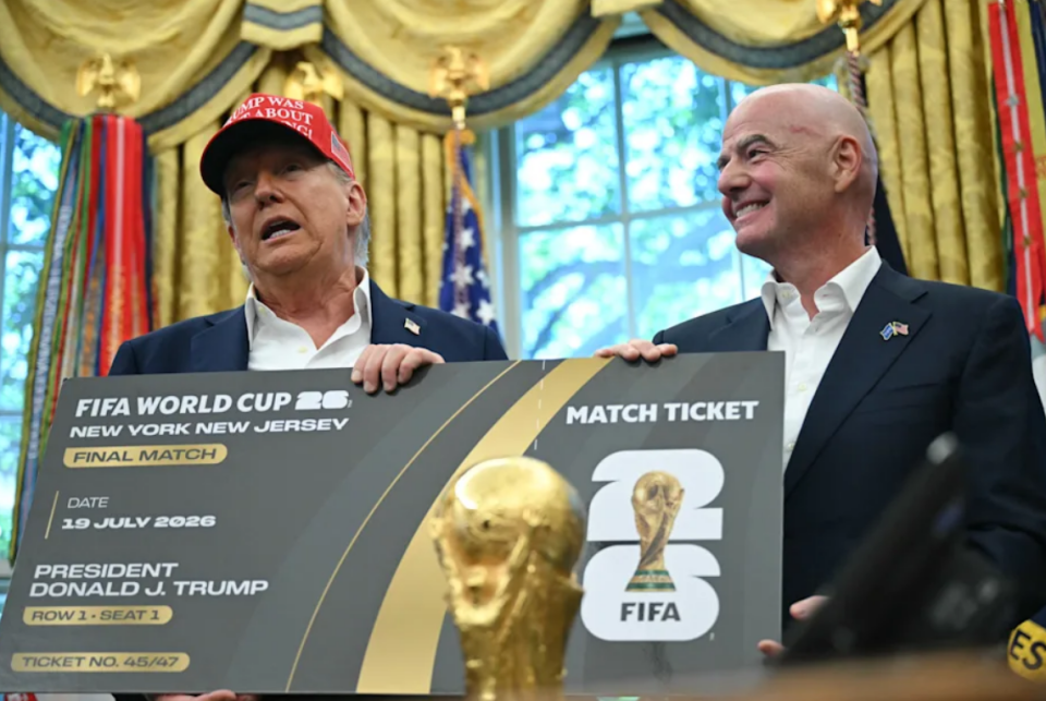 通过小组赛, inews, faDjx 通过小组赛, inews, faDjx