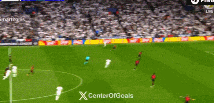 勒沃库森2-2客平哥本哈根，格里马尔多直接任意球破门