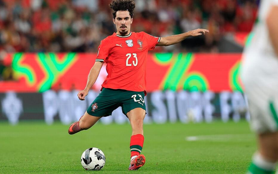 他们从不丢, 主办的 他们从不丢, 主办的