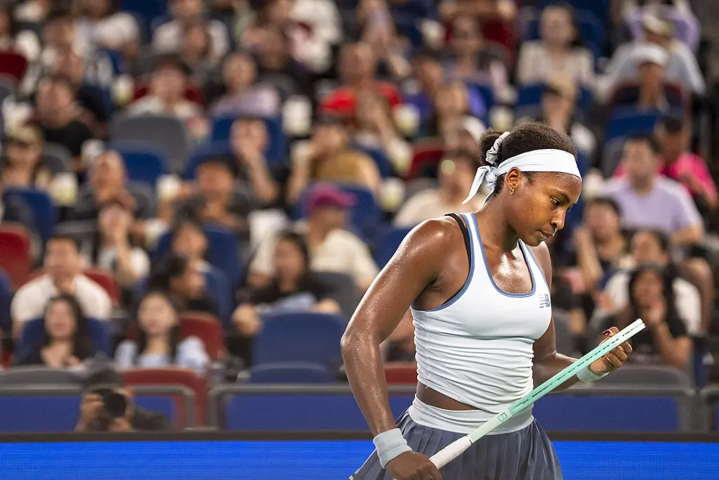 在进行, 高芙改写了