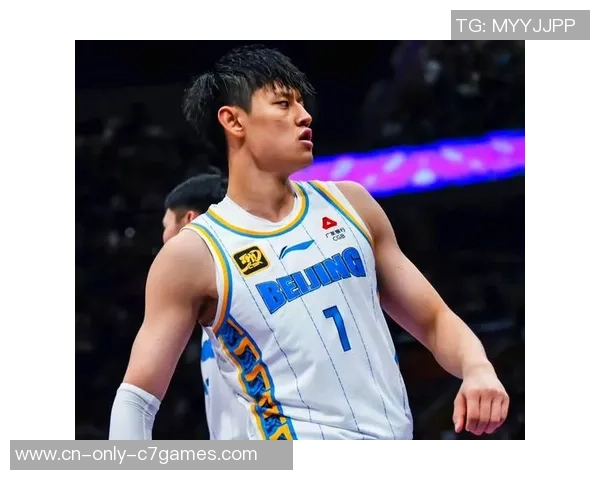 浪子回头！曾凡博与北京队完结签约，重返CBA